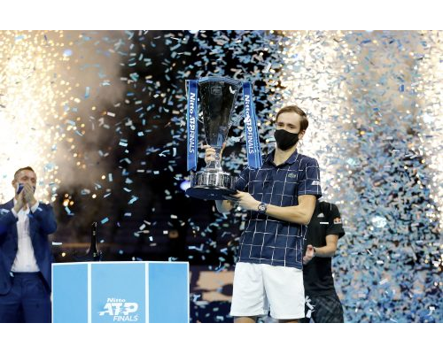 Daniil Medvedev wins the Masters of London